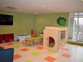 40-28 College Point Boulevard T2811, Flushing NY 11354