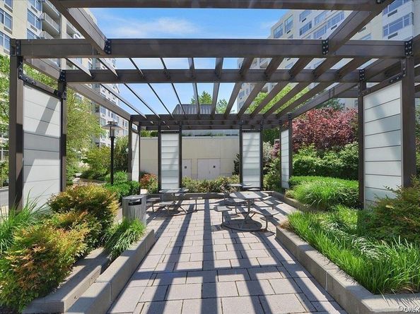 40-28 College Point Boulevard T2811, Flushing NY 11354