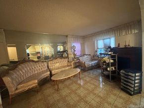 62 12th Avenue, Mineola NY 11501