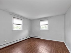 22 Fairview Road W, Massapequa NY 11758