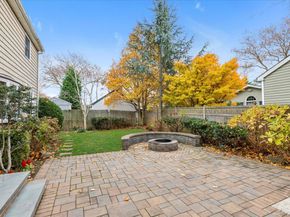 22 Fairview Road W, Massapequa NY 11758