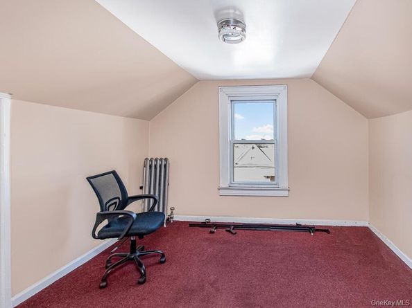 4613 Carpenter Avenue, Bronx NY 10470