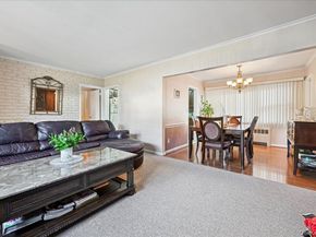 4 E. Carpenter Street, Valley Stream NY 11580