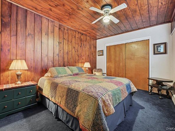 4 E. Carpenter Street, Valley Stream NY 11580