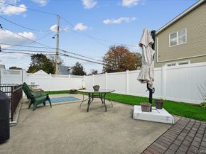 4 E. Carpenter Street, Valley Stream NY 11580