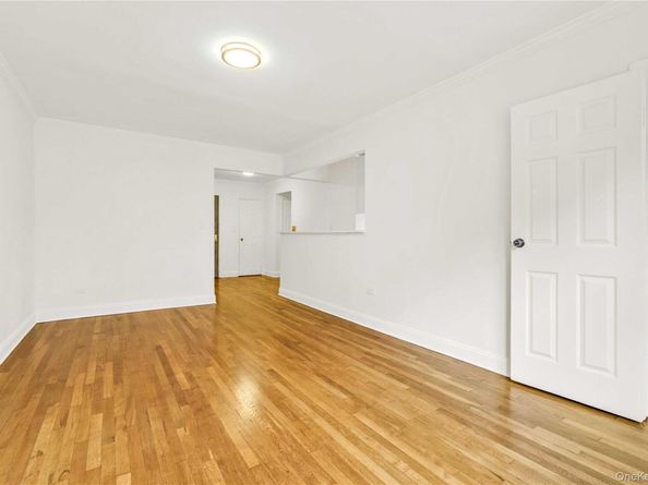 150-10 71st Avenue 2K, Flushing NY 11367