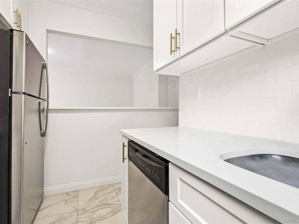 150-10 71st Avenue 2K, Flushing NY 11367