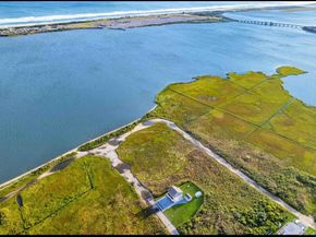 14 Huntington Drive, Mastic Beach NY 11951