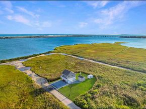 14 Huntington Drive, Mastic Beach NY 11951