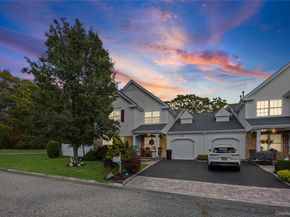 4 Cari Lane, Middle Island NY 11953