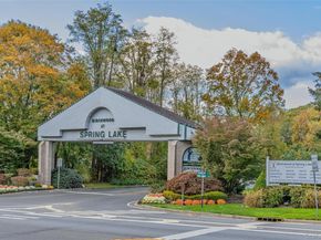 4 Cari Lane, Middle Island NY 11953