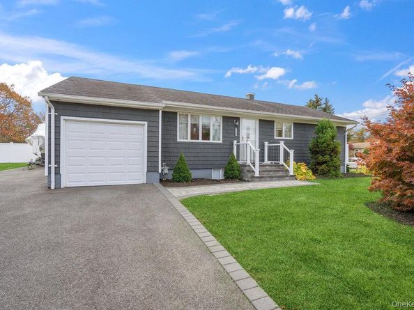 1584 Church Street, Holbrook NY 11741