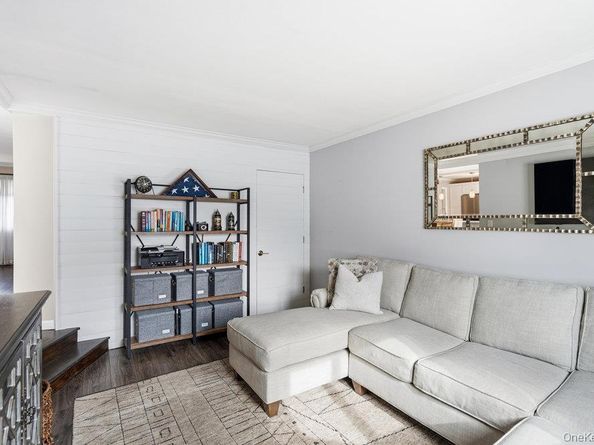 1584 Church Street, Holbrook NY 11741