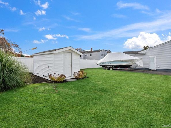 1584 Church Street, Holbrook NY 11741