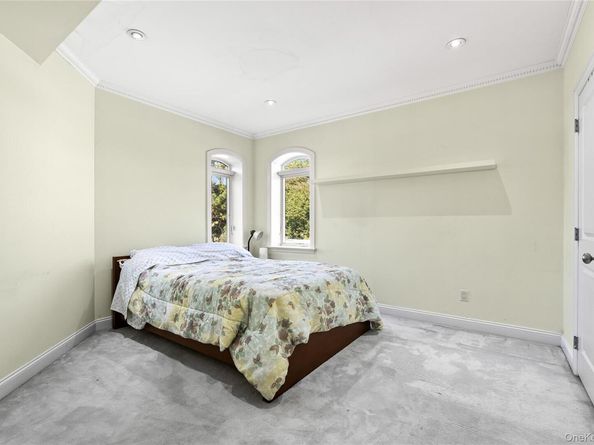 6435 Marathon Parkway, Little Neck NY 11362