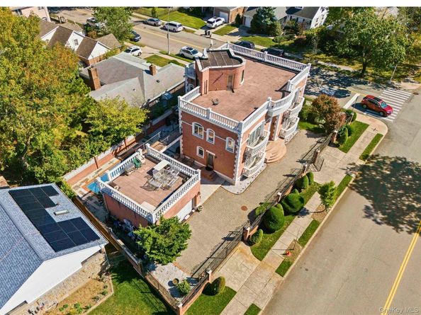 6435 Marathon Parkway, Little Neck NY 11362