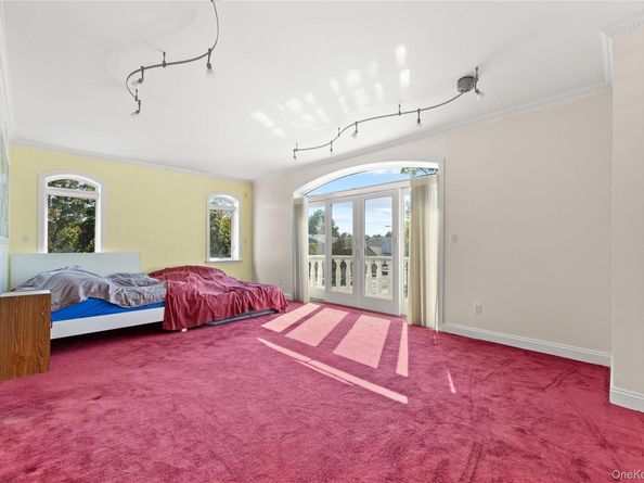 6435 Marathon Parkway, Little Neck NY 11362