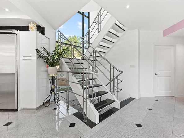 6435 Marathon Parkway, Little Neck NY 11362