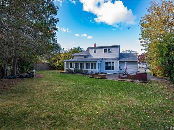11 Dwight Circle, Commack NY 11725