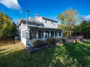 11 Dwight Circle, Commack NY 11725