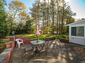 11 Dwight Circle, Commack NY 11725