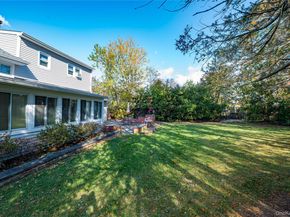 11 Dwight Circle, Commack NY 11725