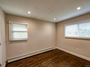 11 Dwight Circle, Commack NY 11725