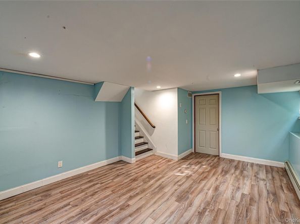 11 Dwight Circle, Commack NY 11725