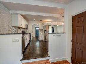 11 Dwight Circle, Commack NY 11725