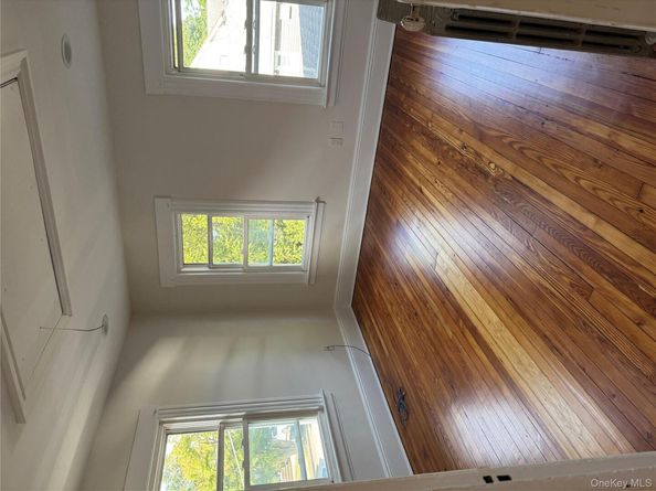 23 Plainfield Avenue, East Rockaway NY 11518