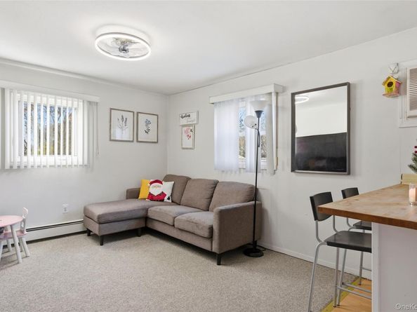 33 Urban Drive, Selden NY 11784