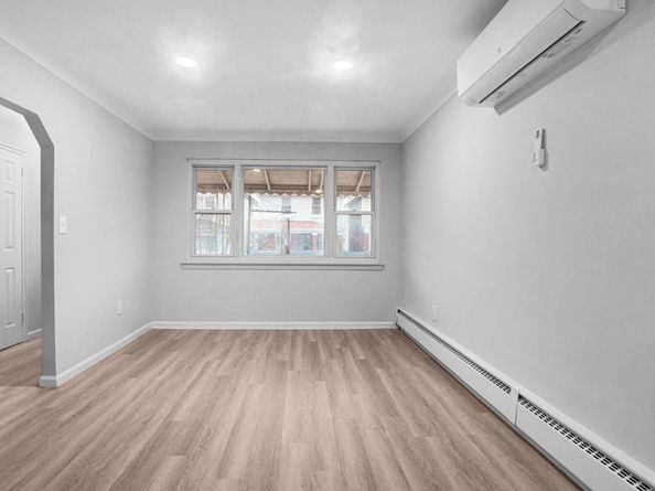 836 E 229th Street, Bronx NY 10466