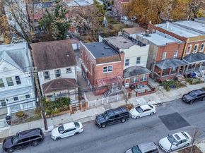 836 E 229th Street, Bronx NY 10466