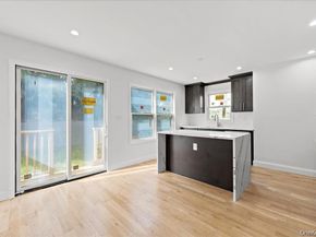 89 Thurton Place, Yonkers NY 10704