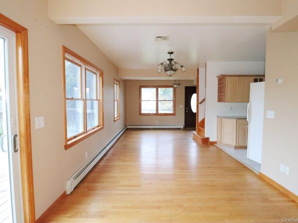 156 Oak Street, Amityville NY 11701