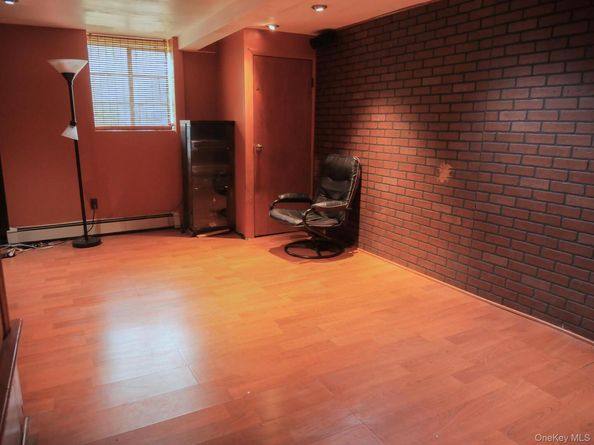 50 Kent Road, White Plains NY 10603