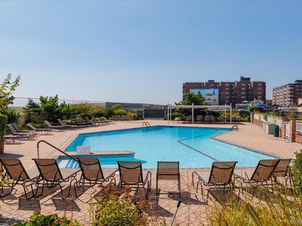 830 Shore Road 1G, Long Beach NY 11561