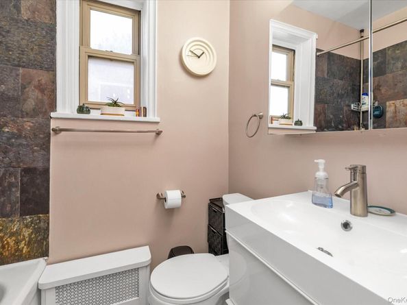 48 55 43rd Street 3F, Woodside NY 11377