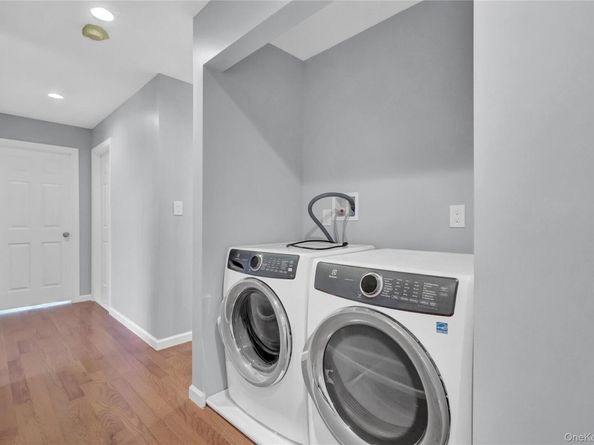 6 Renee Court, Centereach NY 11720