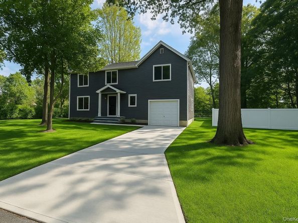 6 Renee Court, Centereach NY 11720