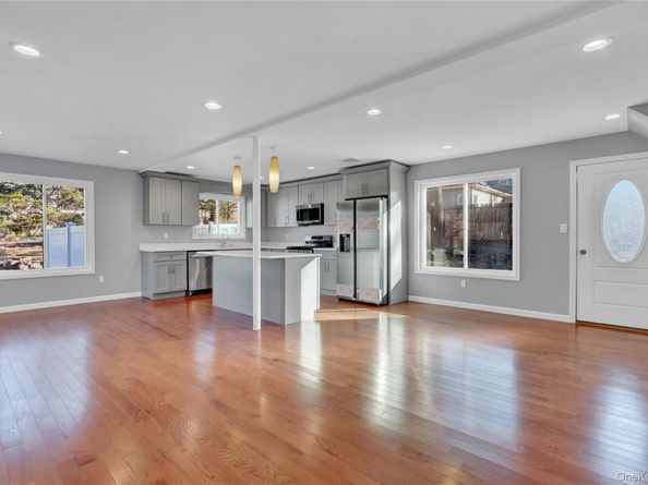 6 Renee Court, Centereach NY 11720