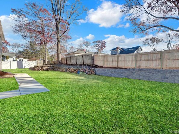 6 Renee Court, Centereach NY 11720