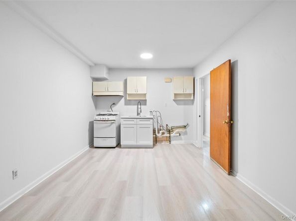 178-59 Wexford Terrace, Jamaica Estates NY 11432