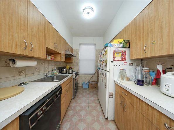 2284 E 22nd Street, Brooklyn NY 11229
