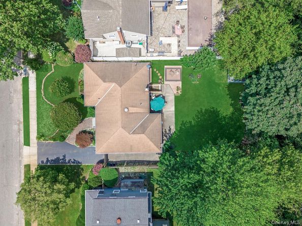 3167 Morgan Drive, Wantagh NY 11793