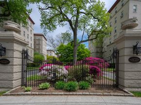 2 Park Lane 5E, Mount Vernon NY 10552