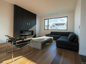 1 Short Lane, Levittown NY 11756