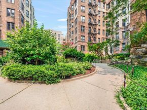 758 Brady 214, Bronx NY 10462