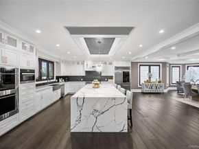 185 Willetts Lane, West Islip NY 11795