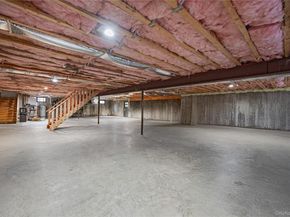 185 Willetts Lane, West Islip NY 11795